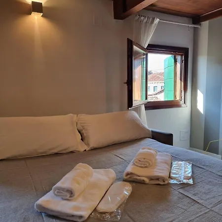 Marzia شقة